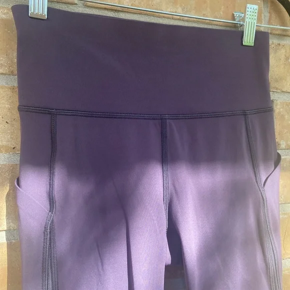 Lululemon Pace Perfect Crop (17") in Boysenberry ~ Size 4 - Picture 6 of 12